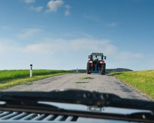 Do farmers have to pull over to let traffic pass?